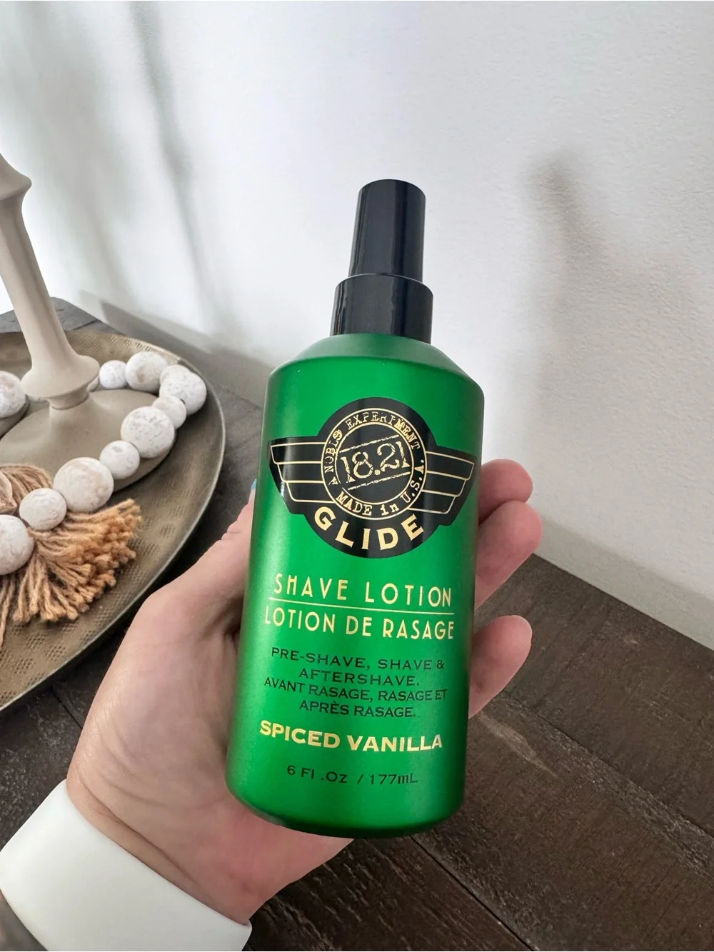18.21 Man Made Glide Shave Lotion - Spiced Vanilla -6 oz Professional Luxury NEW